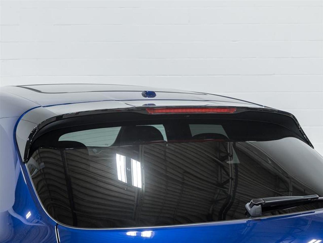 2026 Porsche Macan  Photo