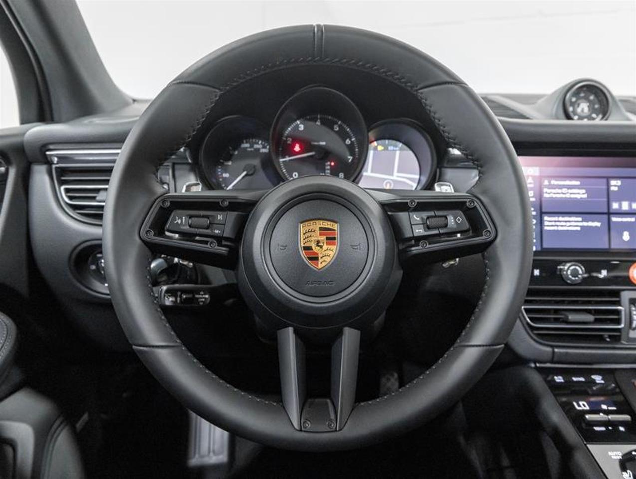 2026 Porsche Macan  Photo