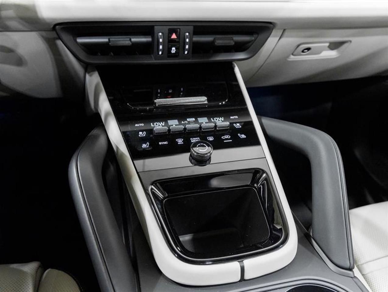 2026 Porsche Cayenne  Photo