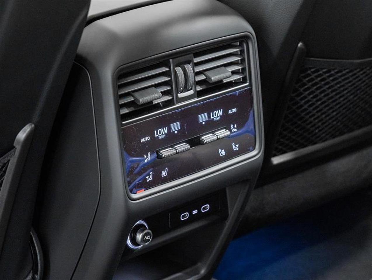 2026 Porsche Cayenne  Photo