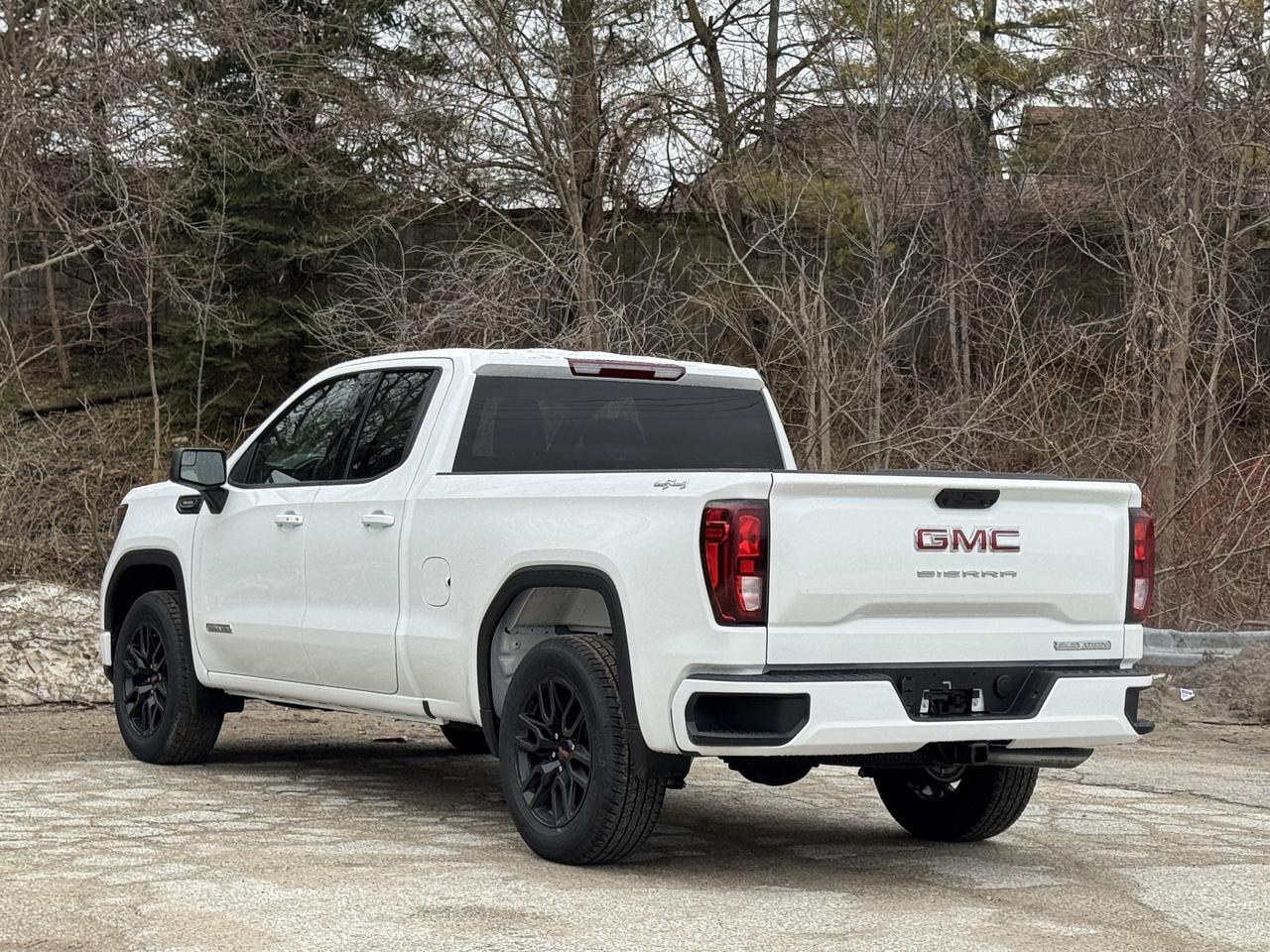 2026 GMC Sierra 1500 ELEVATION Photo