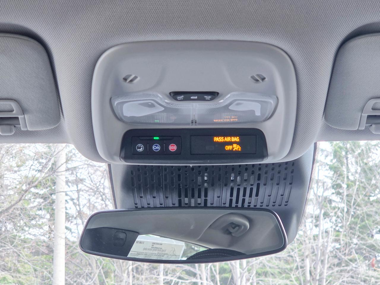 2027 Chevrolet Bolt LT Photo