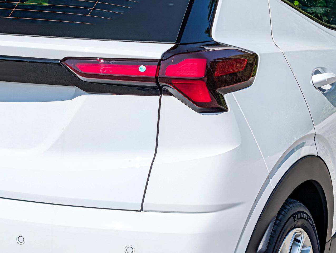 2027 Chevrolet Bolt LT Photo