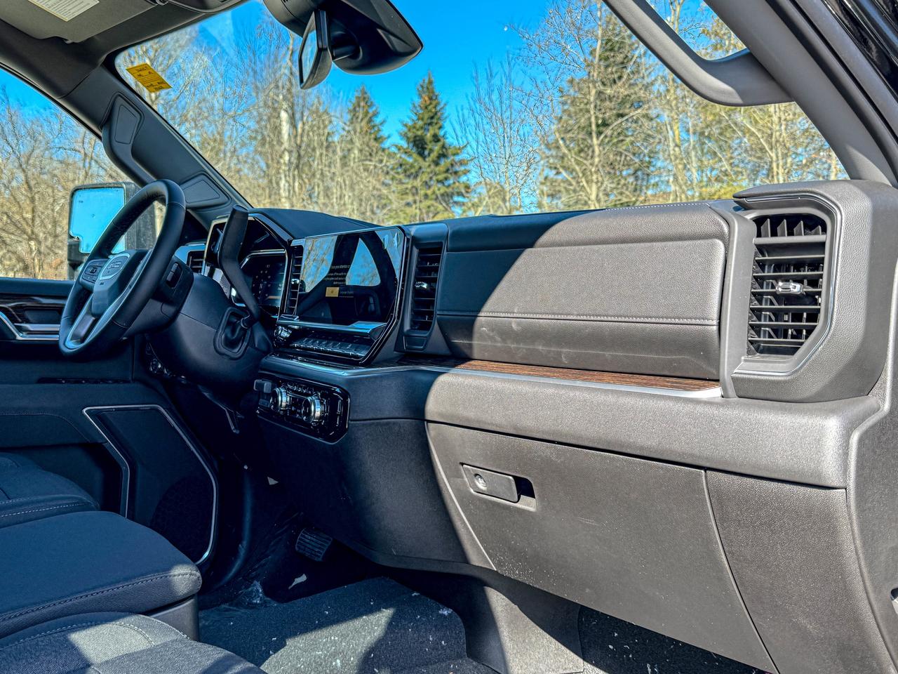 2026 GMC SIERRA 2500HD SLE Photo