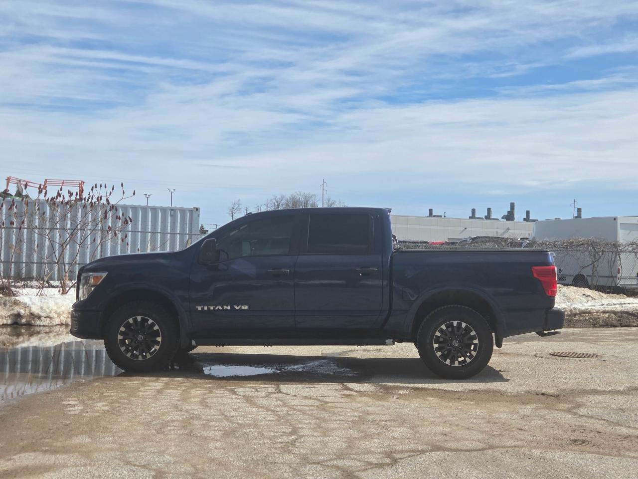 2018 Nissan Titan Pro-4X Photo
