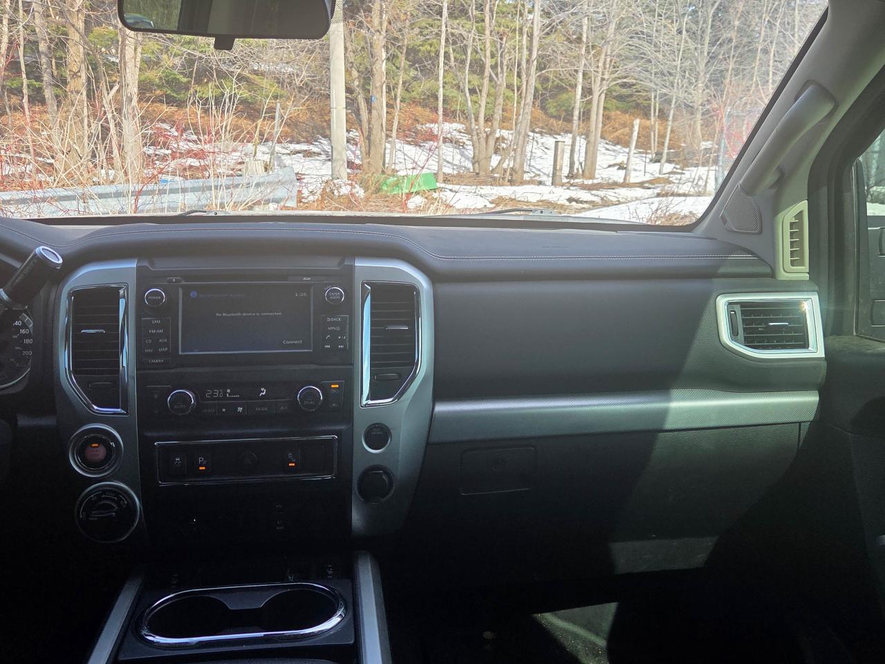 2018 Nissan Titan Pro-4X Photo