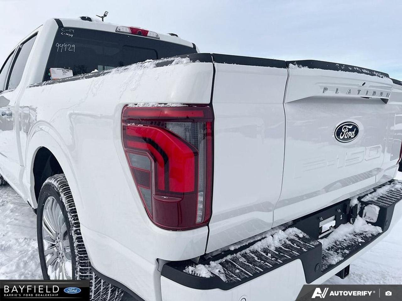 2025 Ford F-150 Platinum Photo