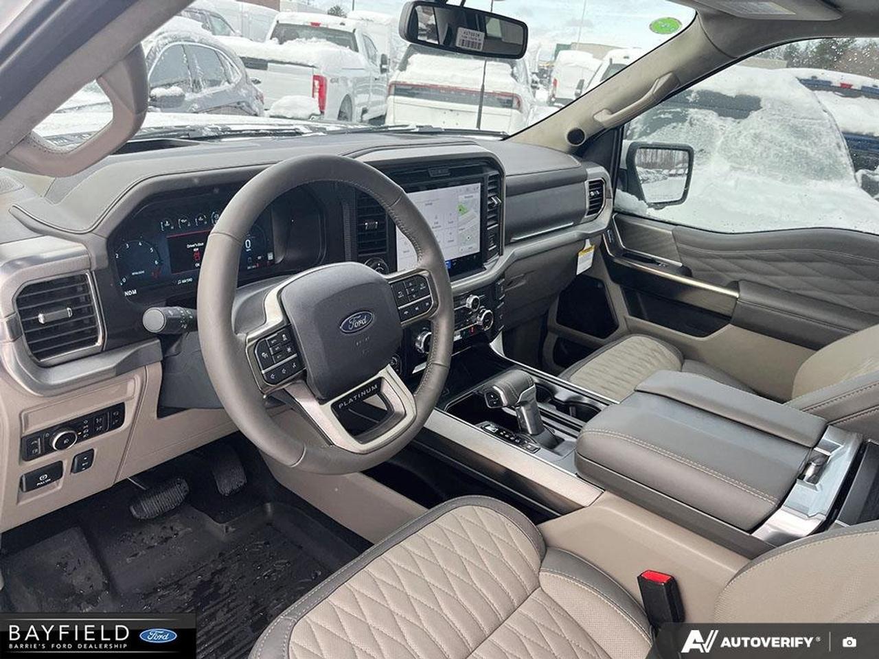 2025 Ford F-150 Platinum Photo