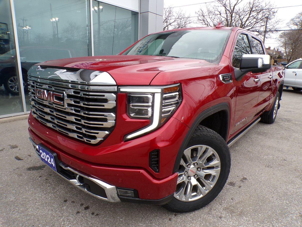 Used 2024 GMC Sierra 1500 Crew Cab Short Box 4-Wheel Drive Denali for sale in Etobicoke, ON