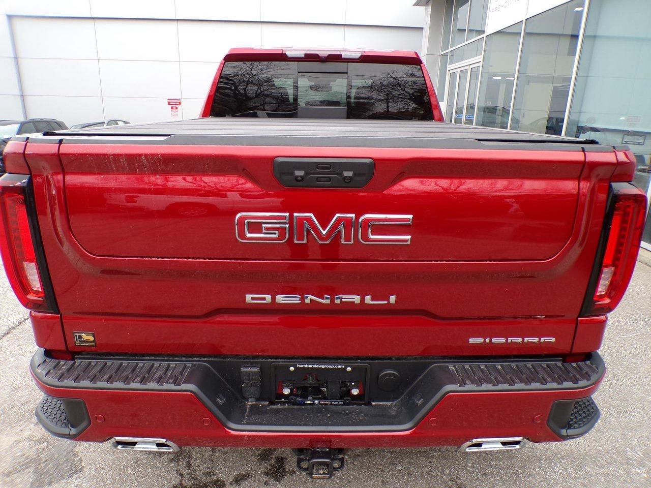 2024 GMC Sierra 1500 Crew Cab Short Box 4-Wheel Drive Denali Photo4