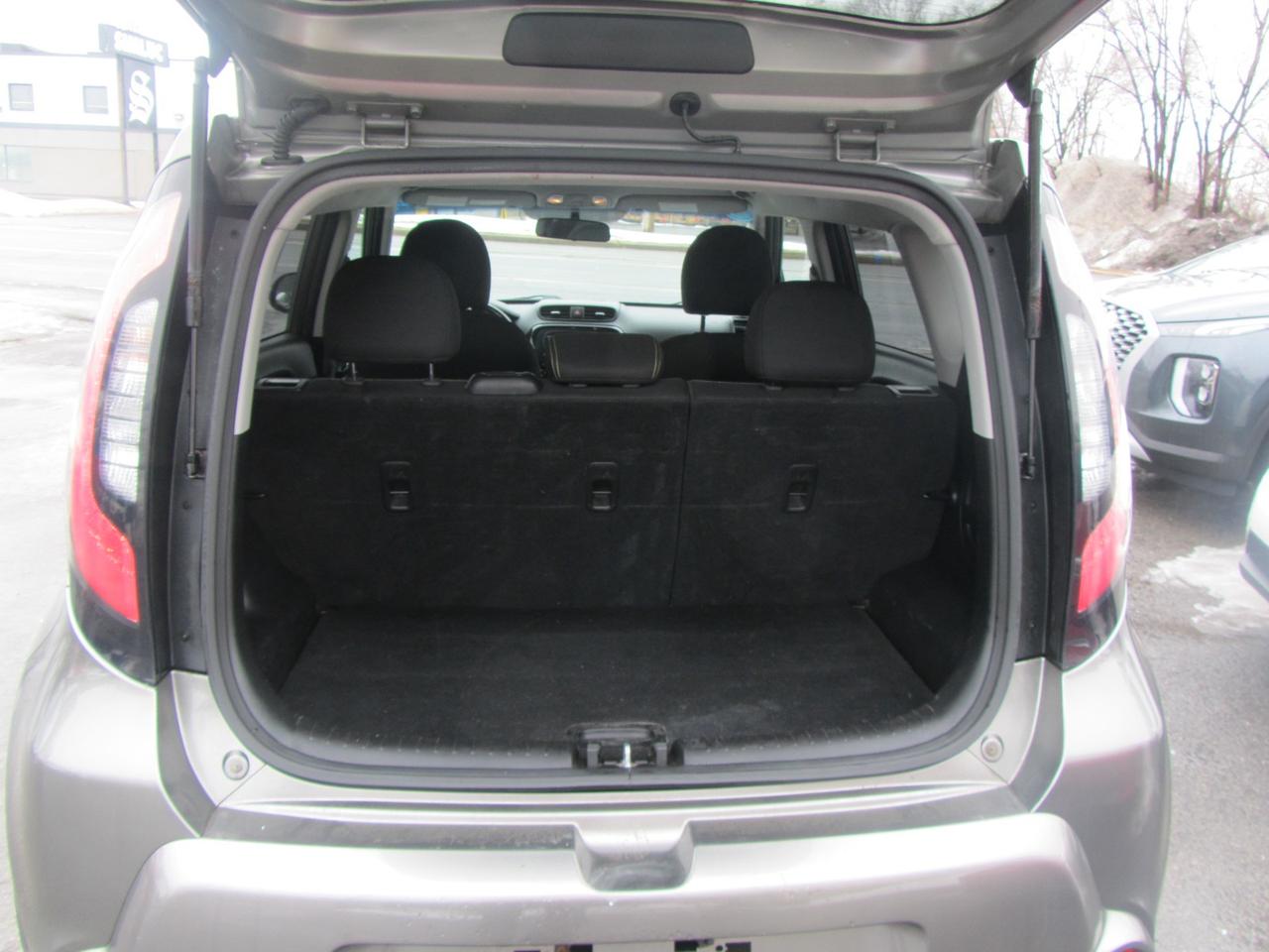 2016 Kia Soul 5dr Wgn Auto + Photo