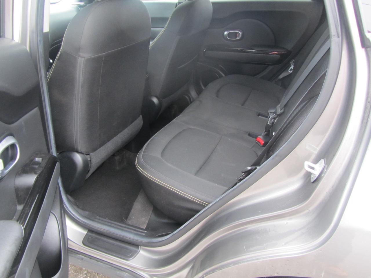 2016 Kia Soul 5dr Wgn Auto + Photo