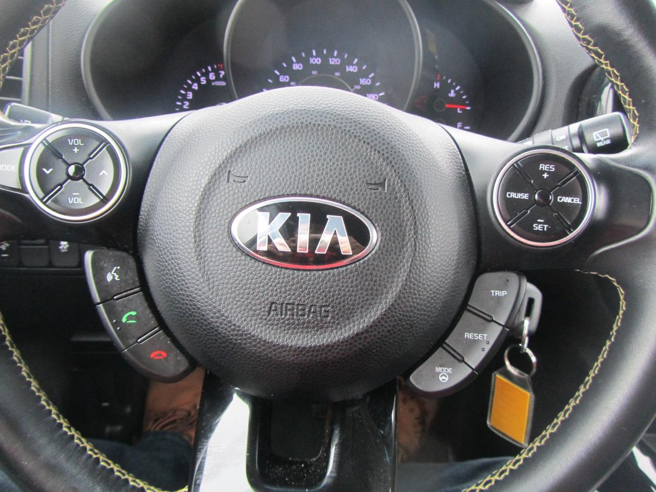 2016 Kia Soul 5dr Wgn Auto + Photo