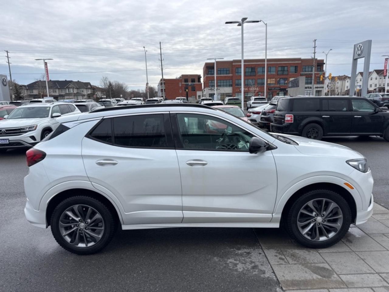 2020 Buick Encore GX SELECT Photo