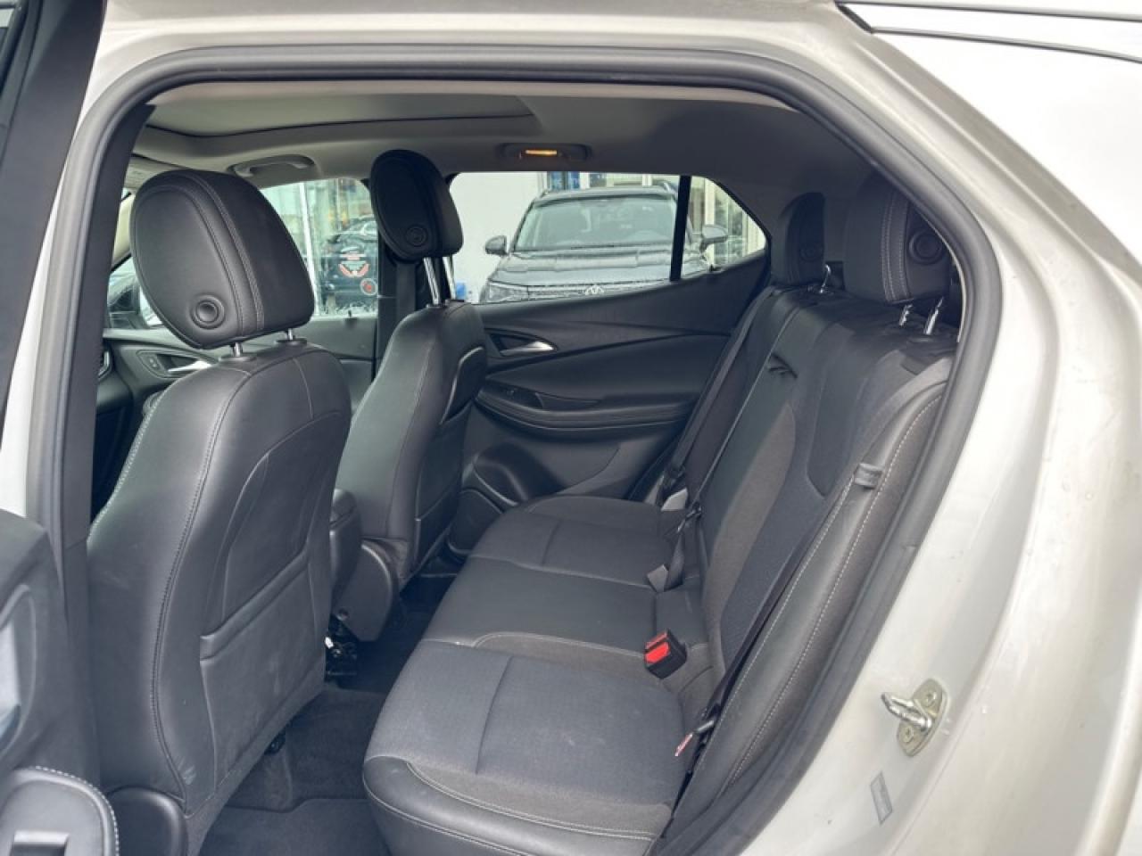 2020 Buick Encore GX SELECT Photo