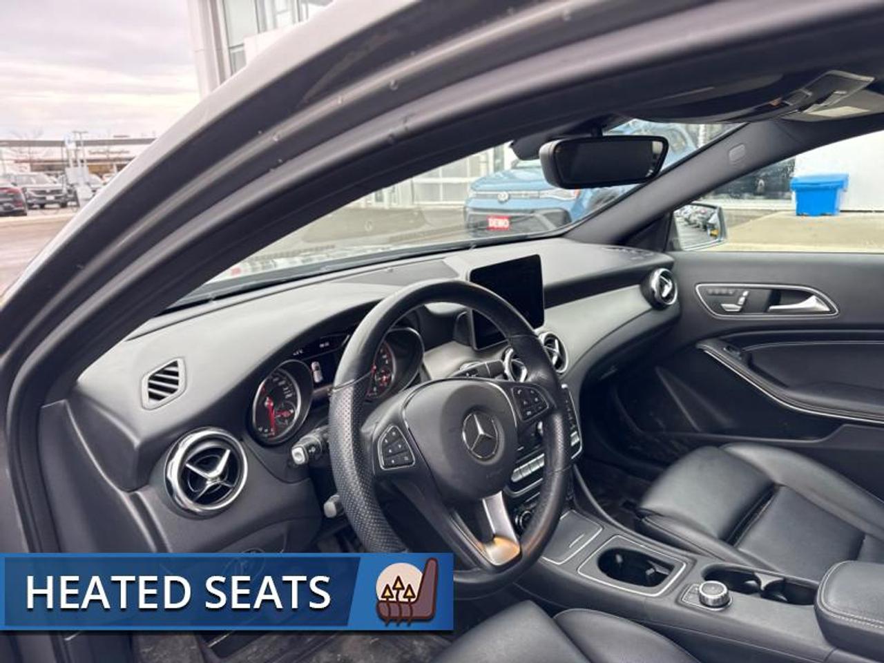 2019 Mercedes-Benz GLA 250 4MATIC SUV  - Heated Seats Photo