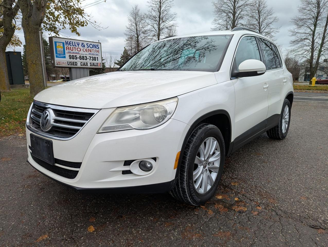 2011 Volkswagen Tiguan "4X4 Luxury SUV" certified + FREE 6M warranty Photo0
