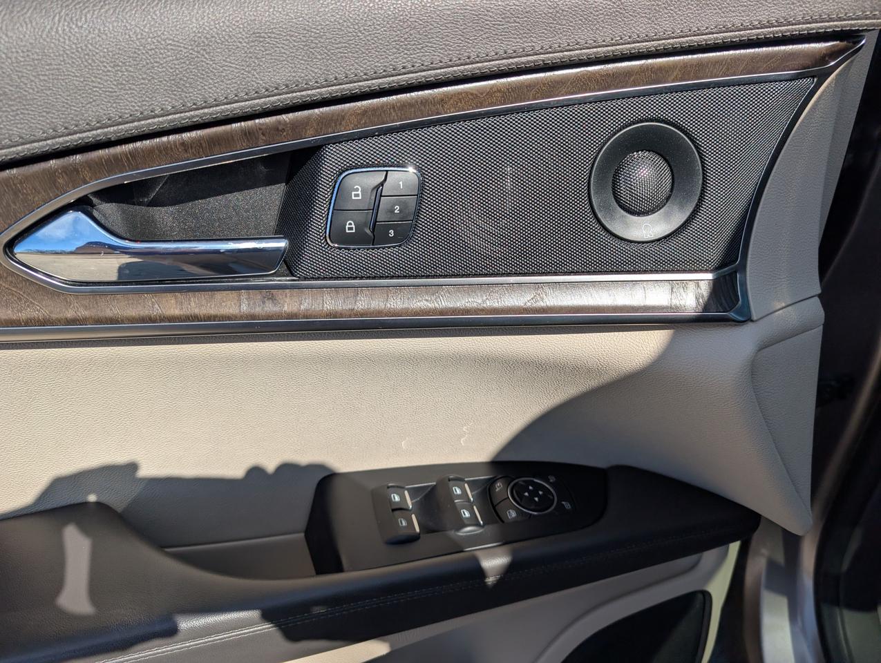 2020 Lincoln Nautilus 201A Photo