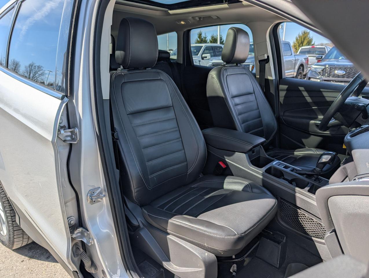 2018 Ford Escape 300A Photo