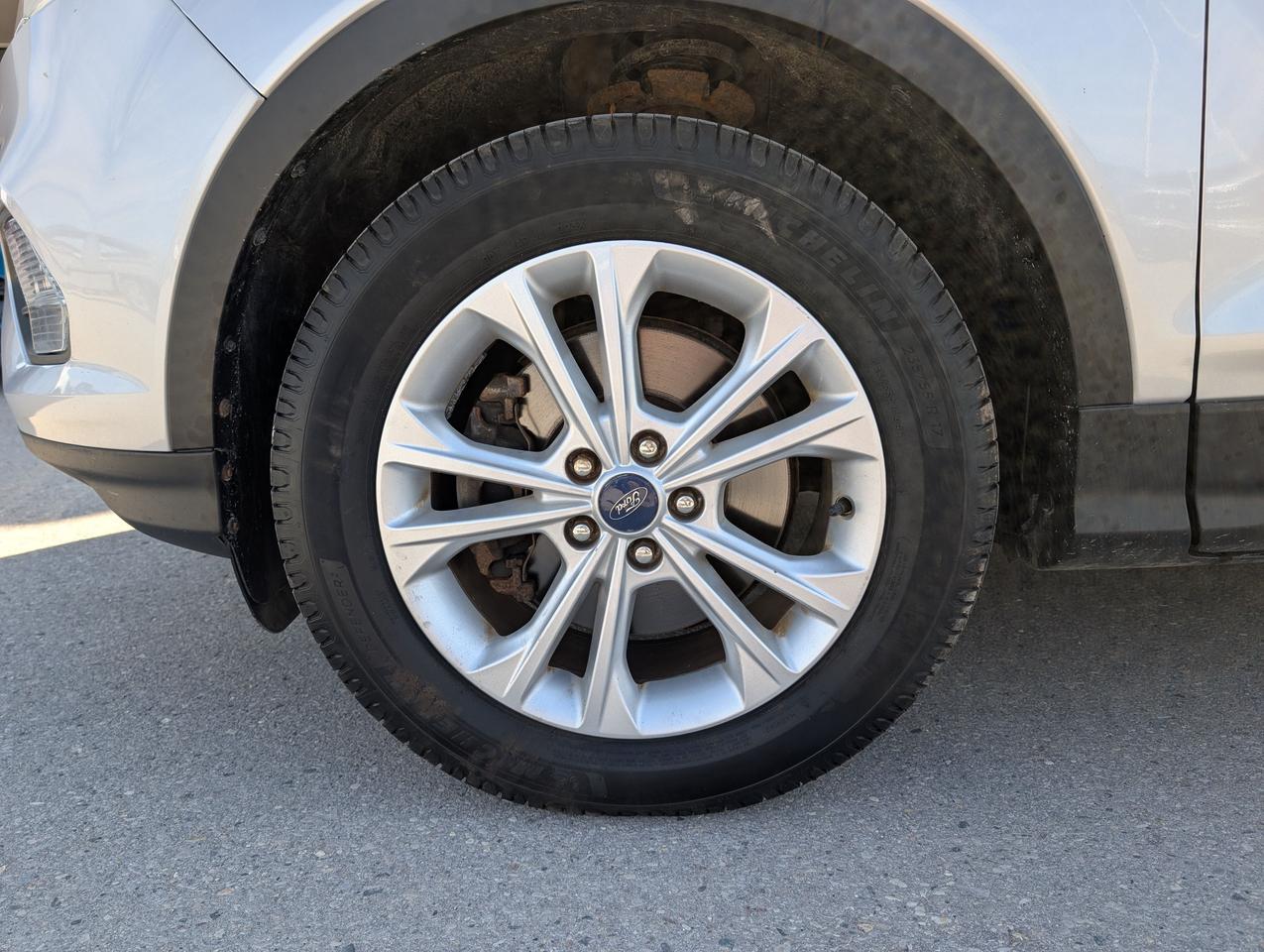 2018 Ford Escape 300A Photo