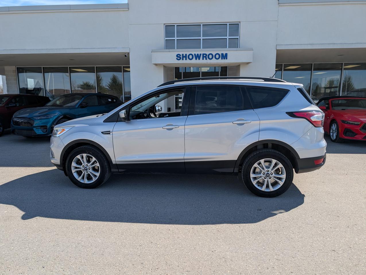 2018 Ford Escape 300A Photo