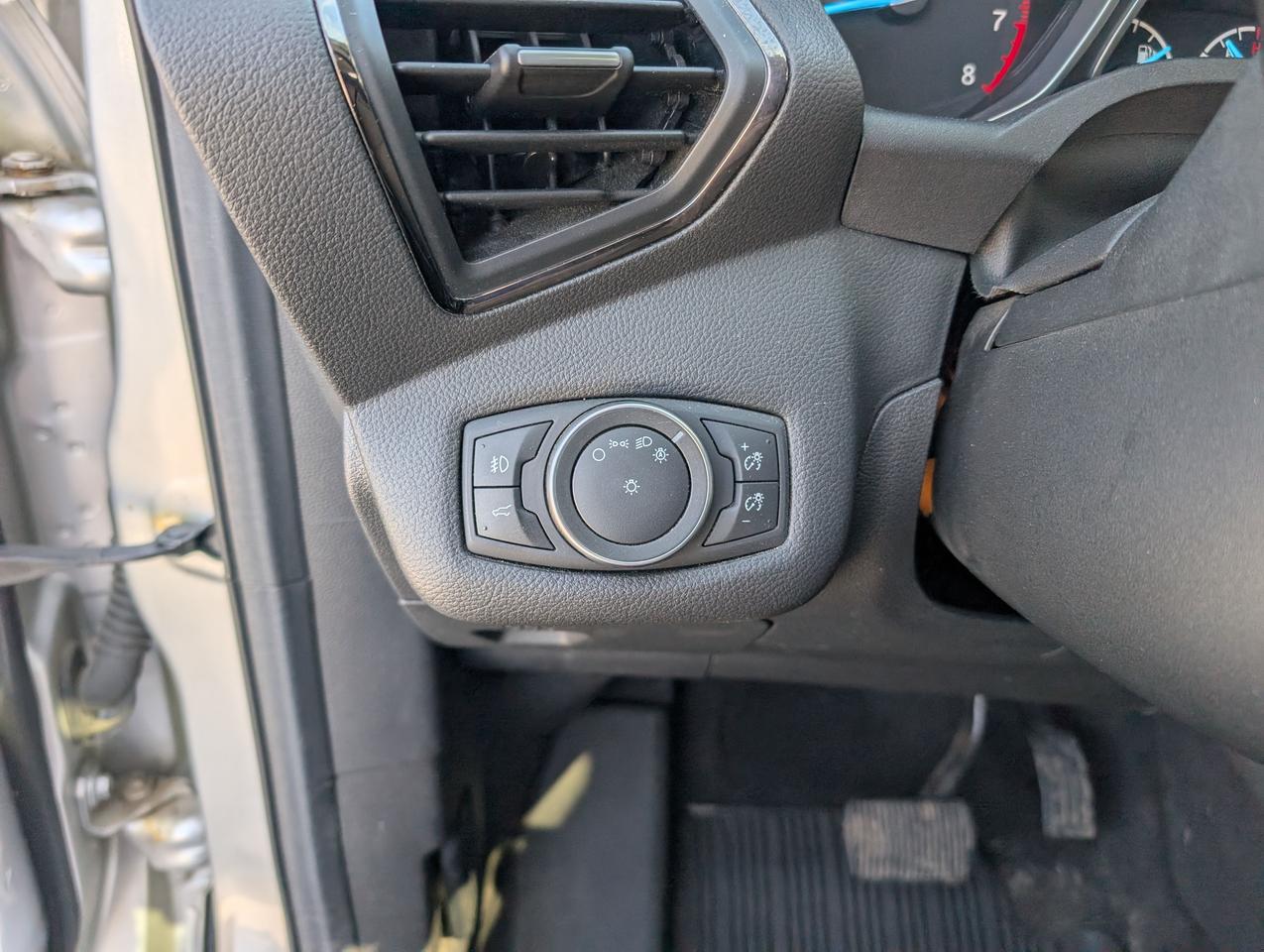 2018 Ford Escape 300A Photo