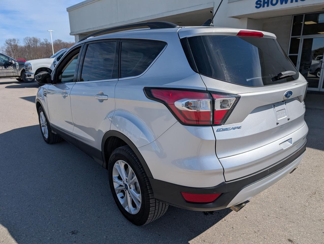 2018 Ford Escape 300A Photo