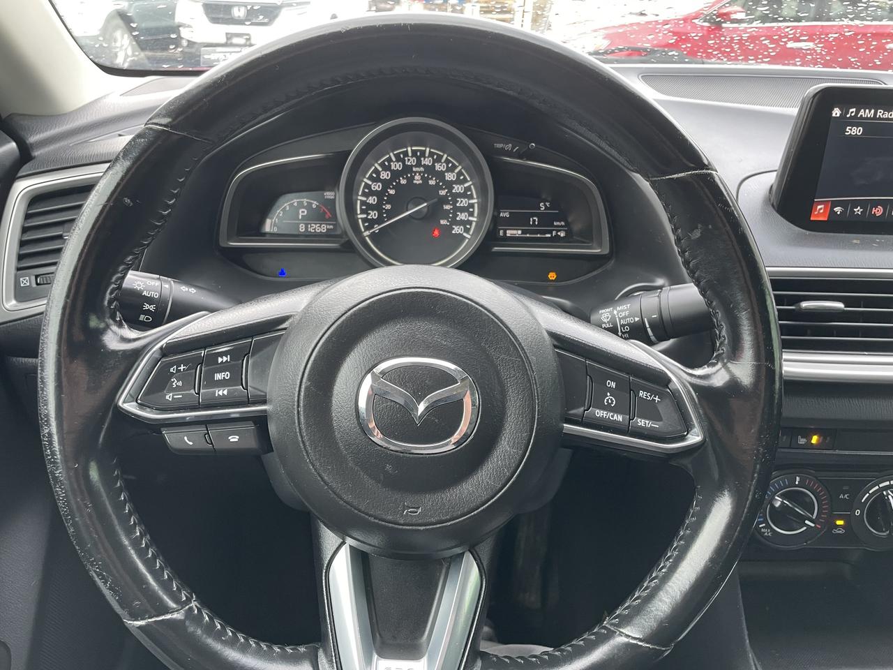 2018 Mazda MAZDA3 GS Photo