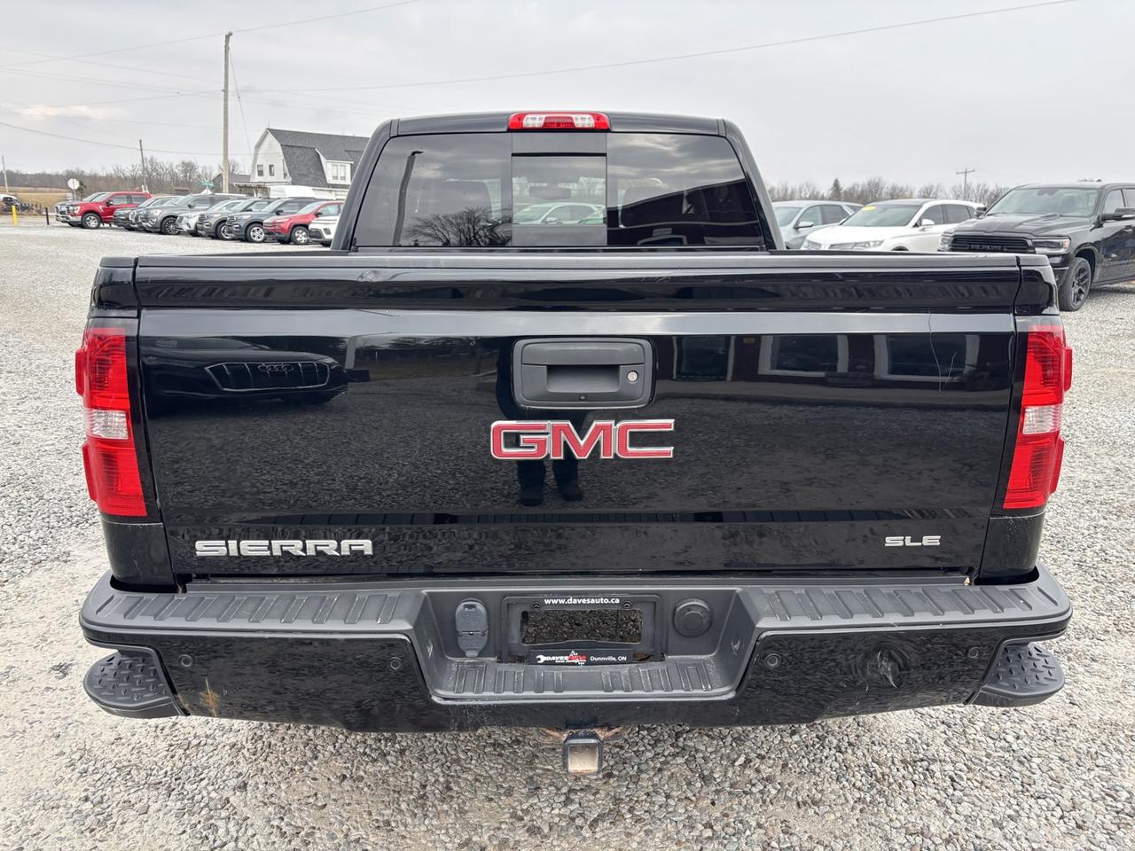 2017 GMC Sierra 1500 SLE ~Safety included~ Photo