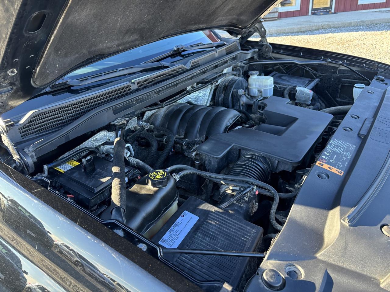 2017 GMC Sierra 1500 SLE ~Safety included~ Photo