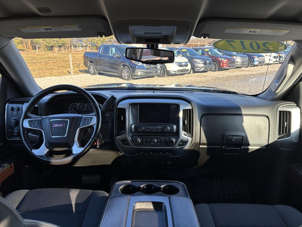 2017 GMC Sierra 1500 SLE ~Safety included~ Photo