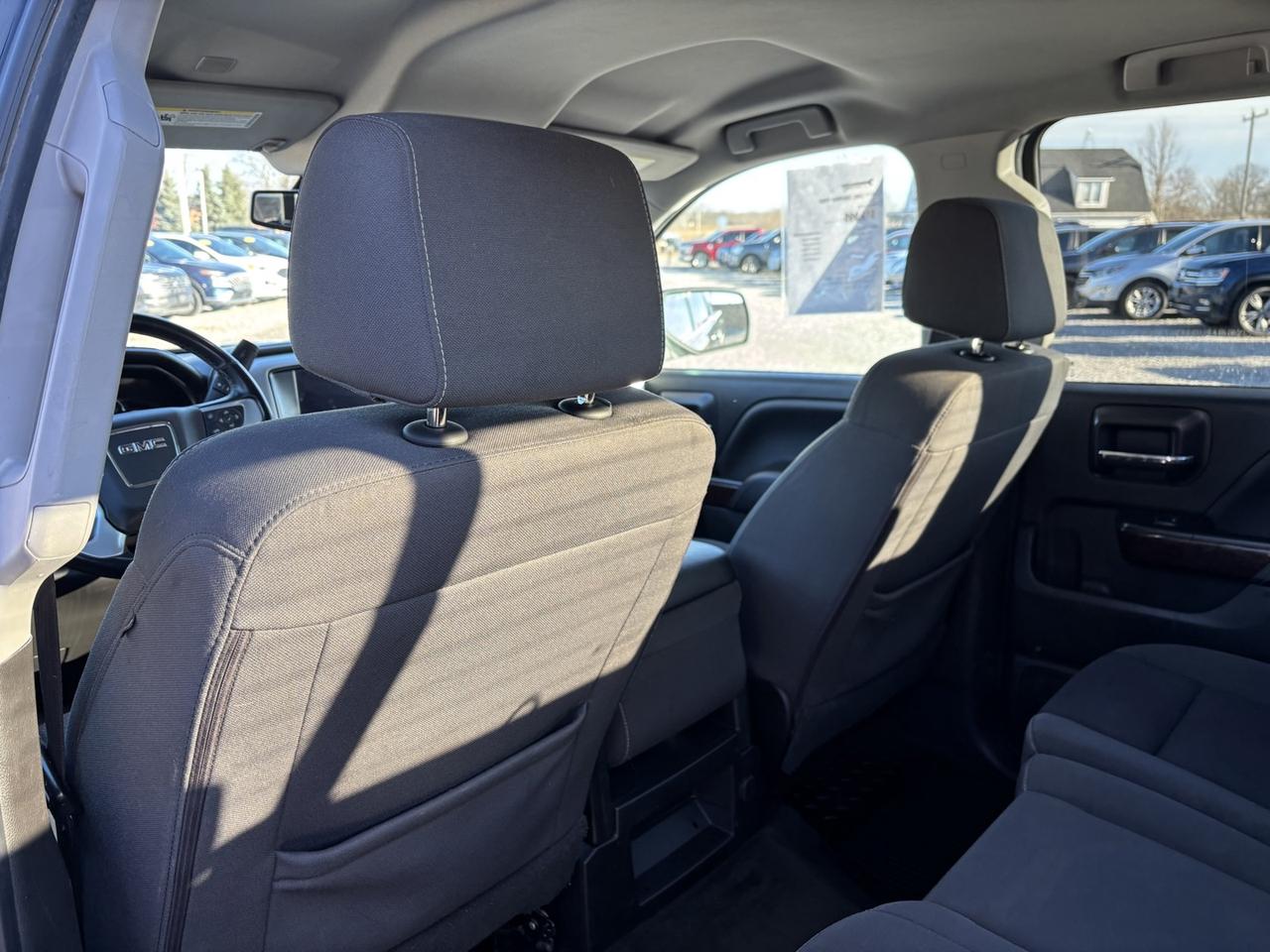 2017 GMC Sierra 1500 SLE ~Safety included~ Photo