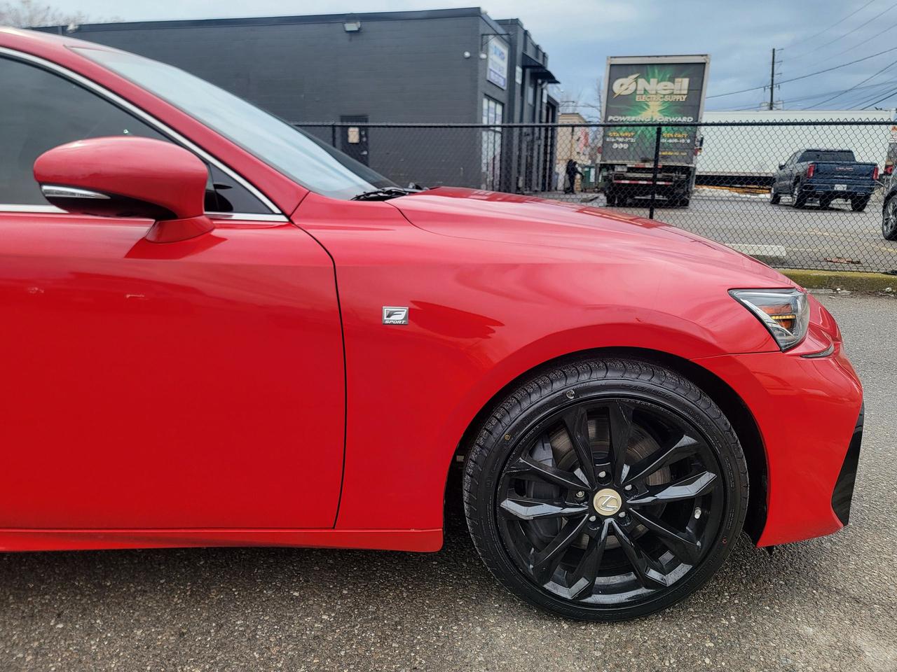 2017 Lexus IS 350 F Sport Photo