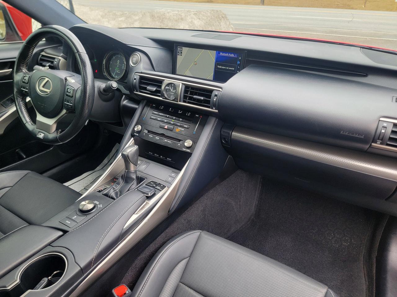 2017 Lexus IS 350 F Sport Photo