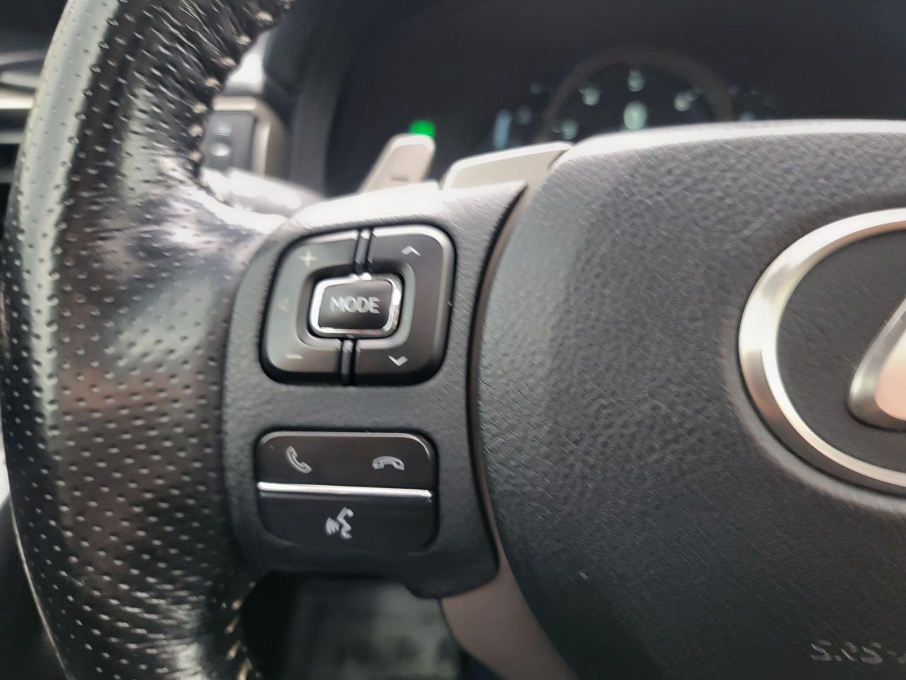 2017 Lexus IS 350 F Sport Photo