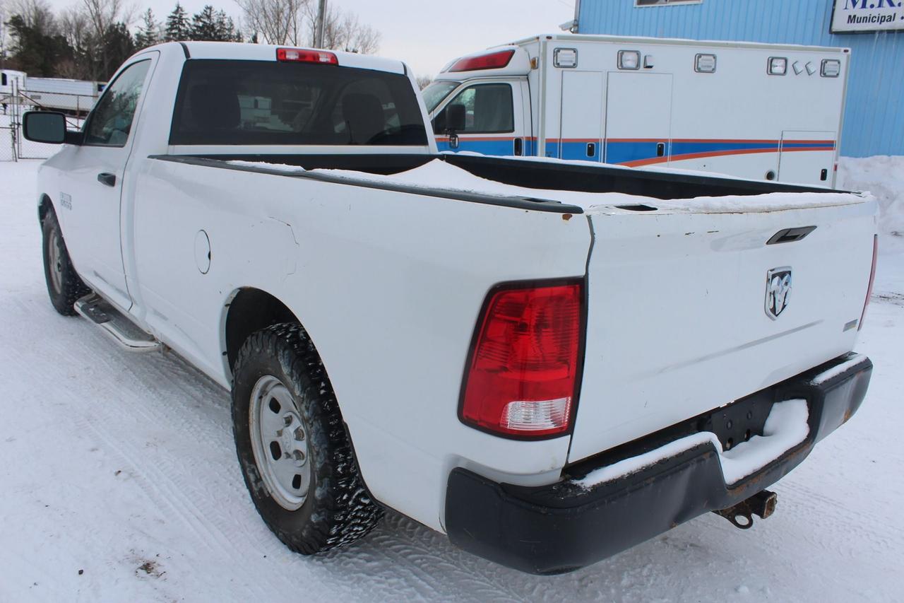 2017 RAM 1500 TRADESMAN Photo