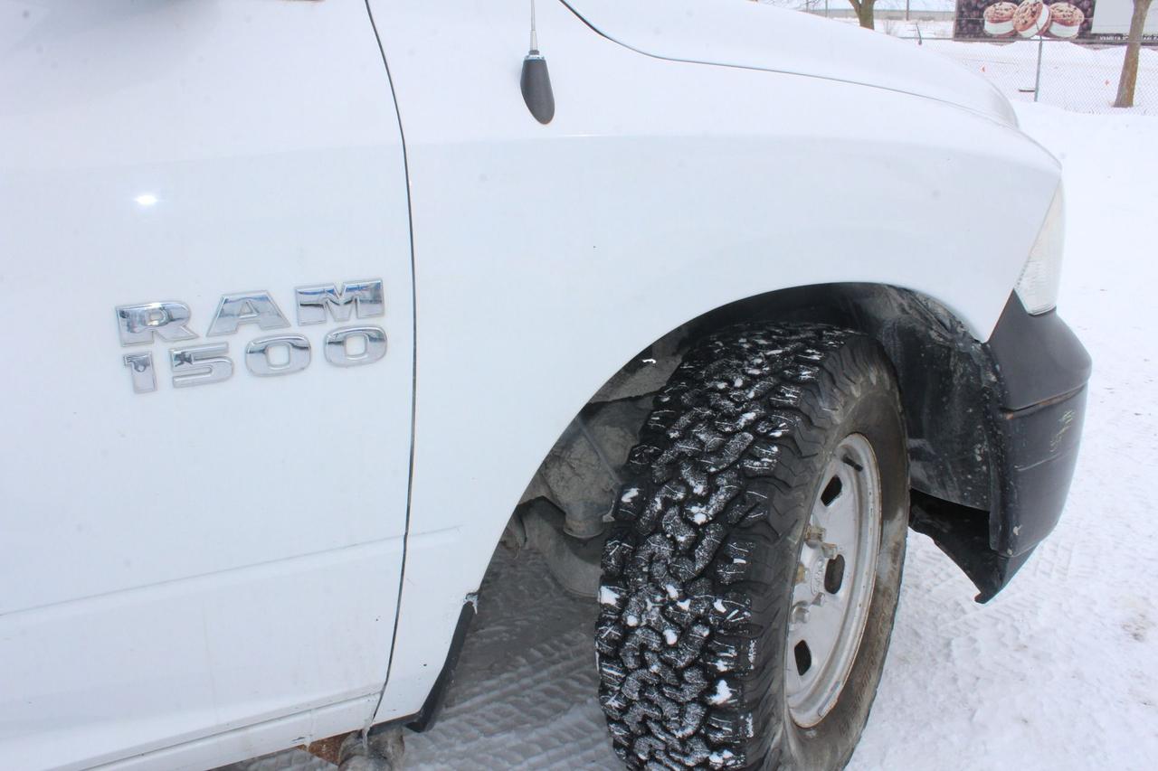 2017 RAM 1500 TRADESMAN Photo