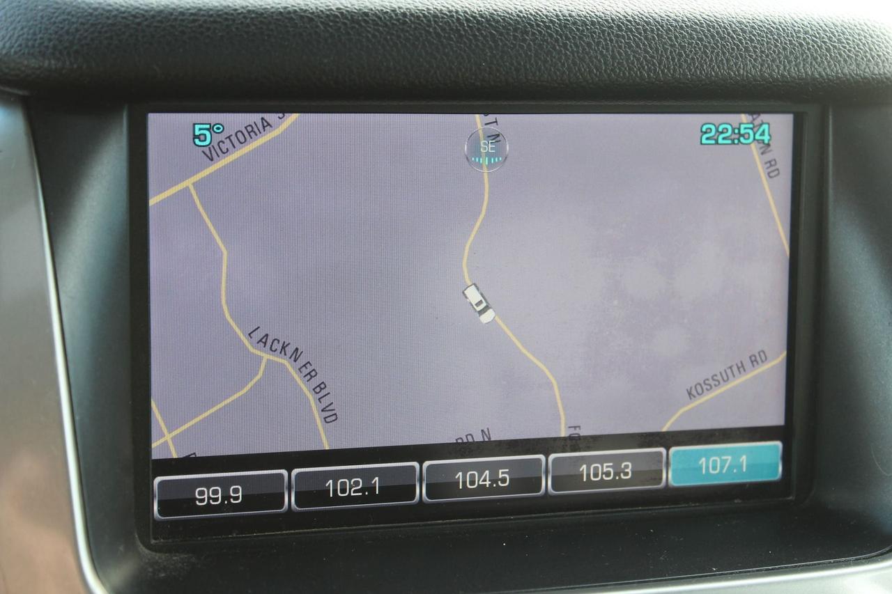 2015 Chevrolet Tahoe LT Photo