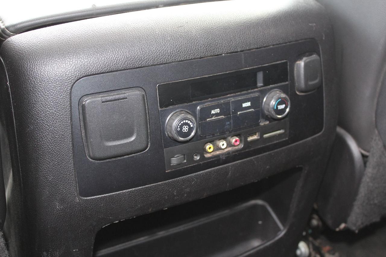 2015 Chevrolet Tahoe LT Photo