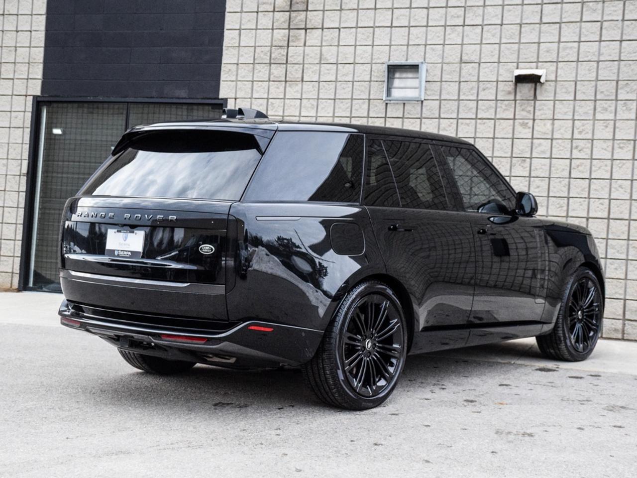 2023 Land Rover Range Rover P530 SE 4dr All-Wheel Drive Photo