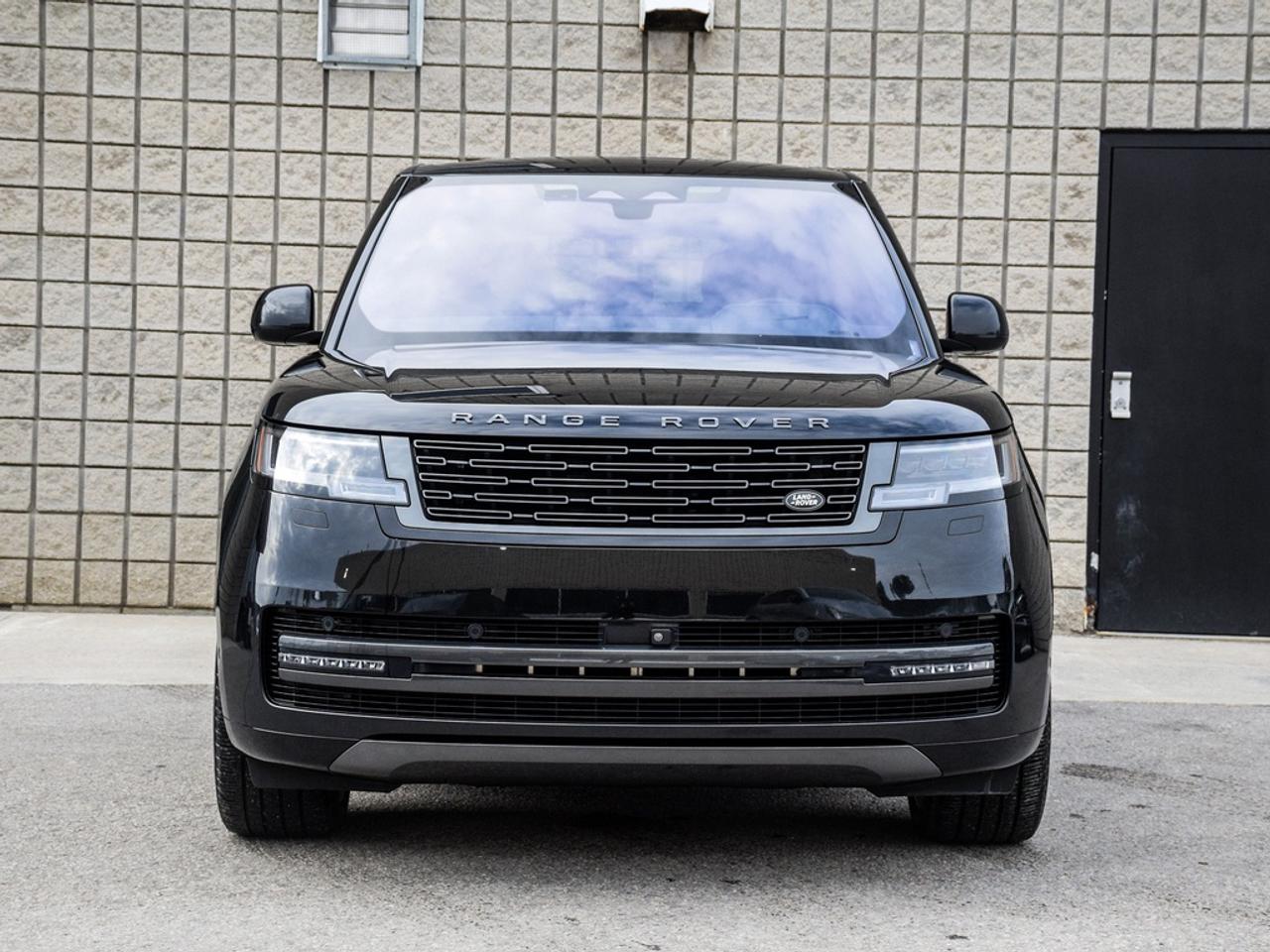 2023 Land Rover Range Rover P530 SE 4dr All-Wheel Drive Photo