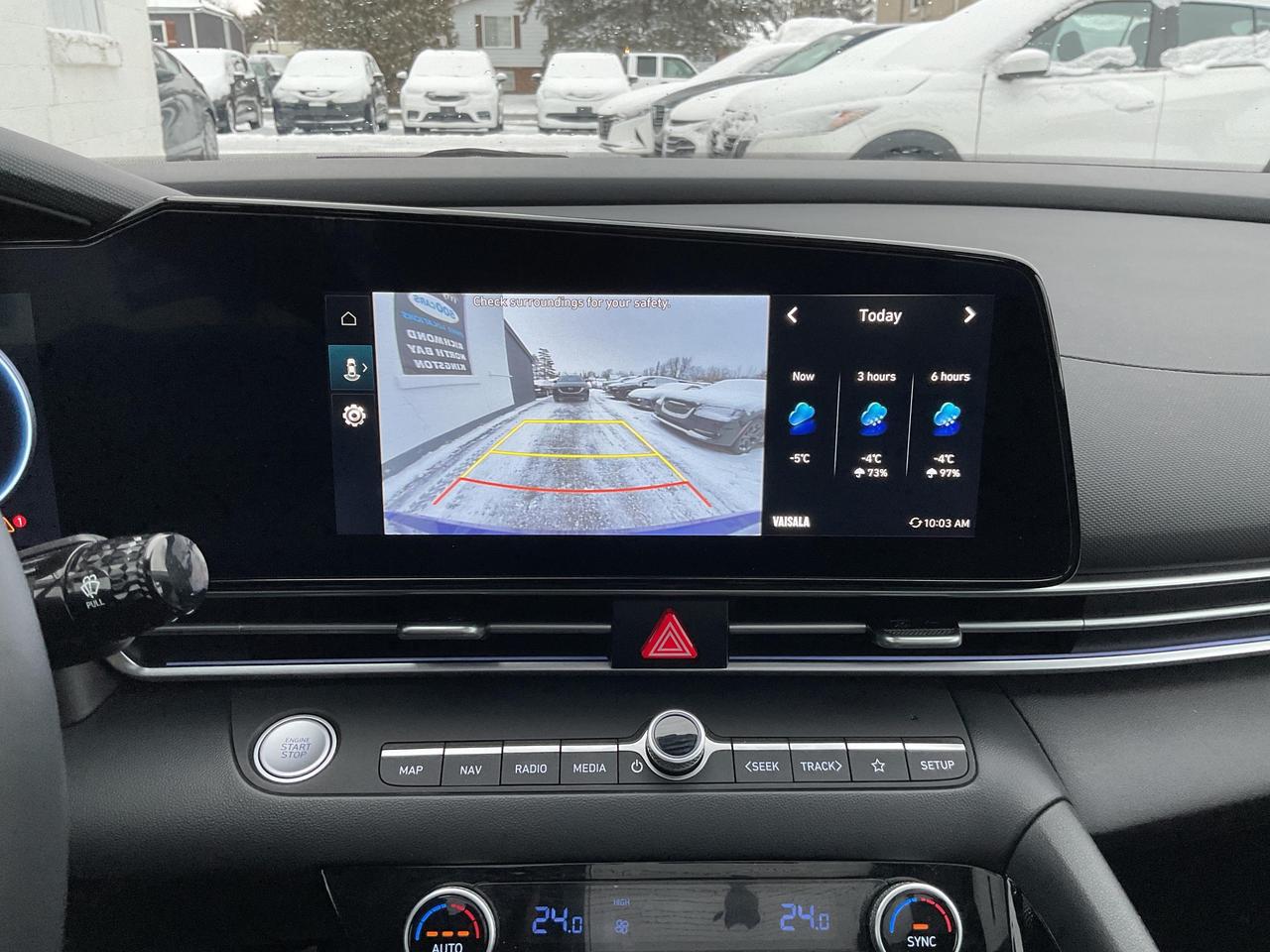 2024 Hyundai Elantra  Photo