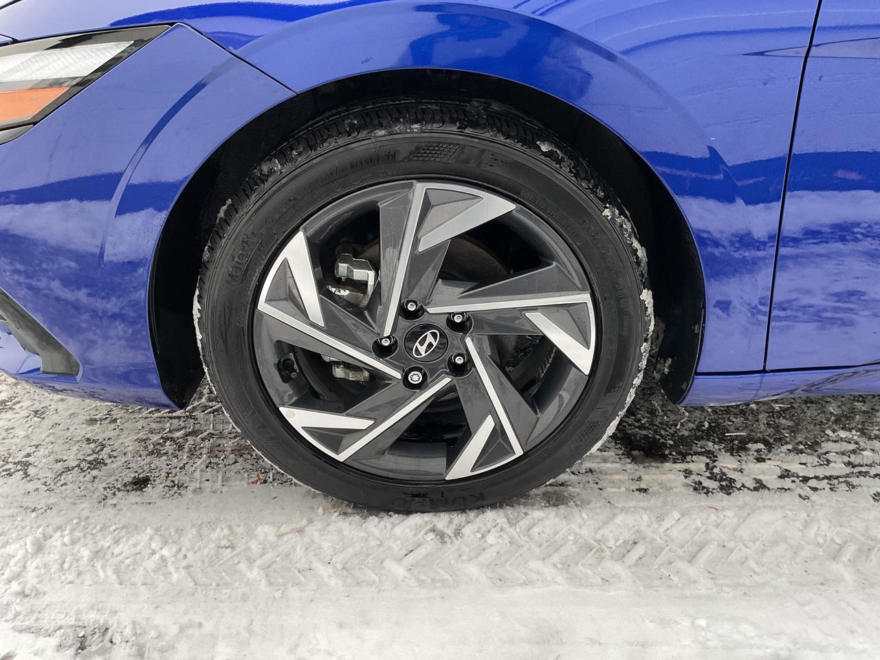 2024 Hyundai Elantra  Photo