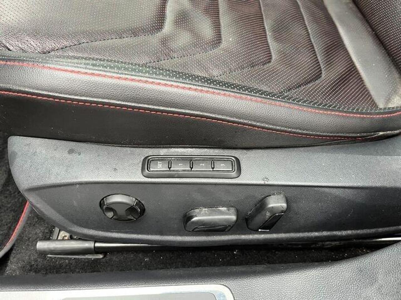 2024 Volkswagen Jetta GLI Base (A7) 4dr Sedan Photo