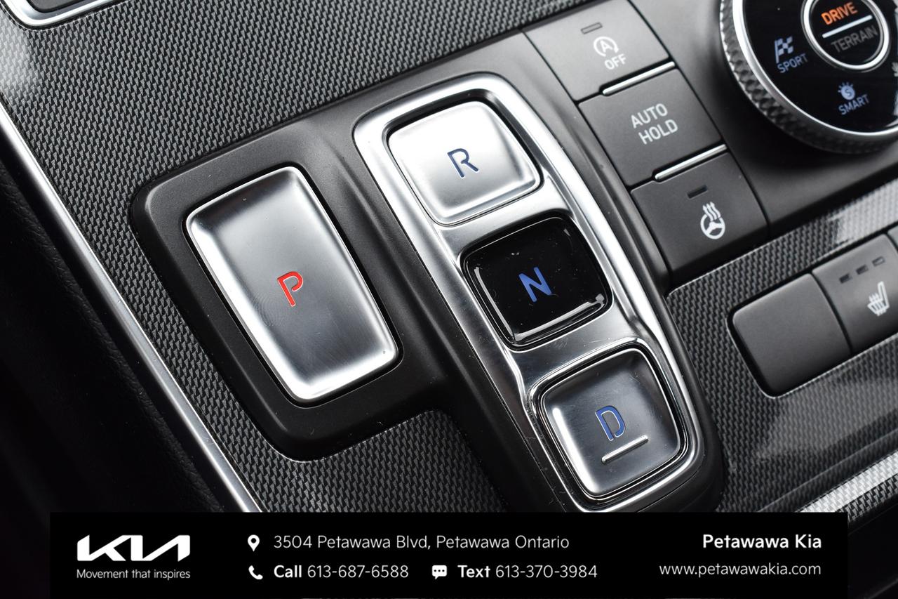 2021 Hyundai Santa Fe Preferred 4dr All-Wheel Drive Photo