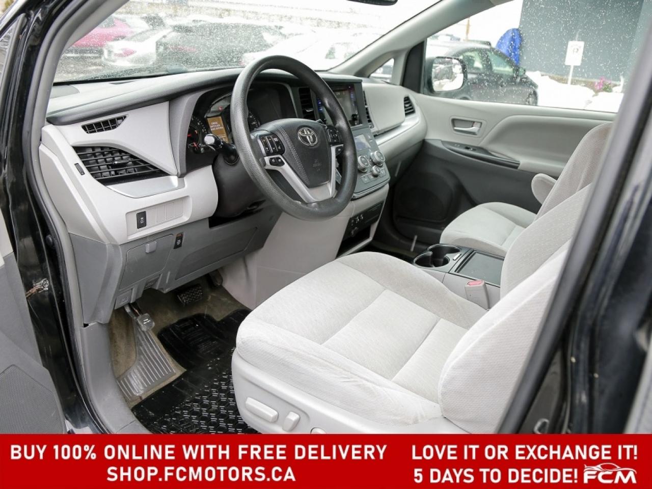 2017 Toyota Sienna LE ~AUTOMATIC, FULLY CERTIFIED WITH WARRANTY!!!!~ Photo