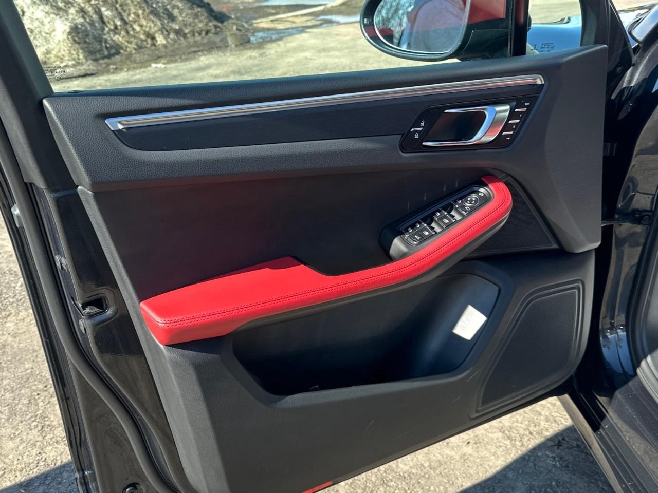 2021 Porsche Macan GTS 4dr All-Wheel Drive Photo