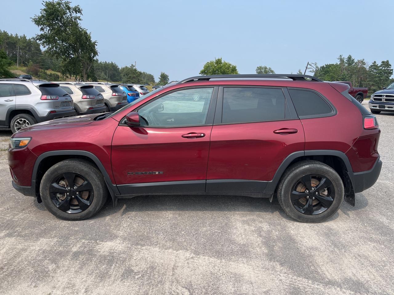 2021 Jeep Cherokee Altitude - Htd Leather - Navigation Photo