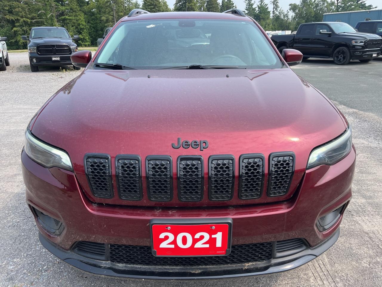 2021 Jeep Cherokee Altitude - Htd Leather - Navigation Photo