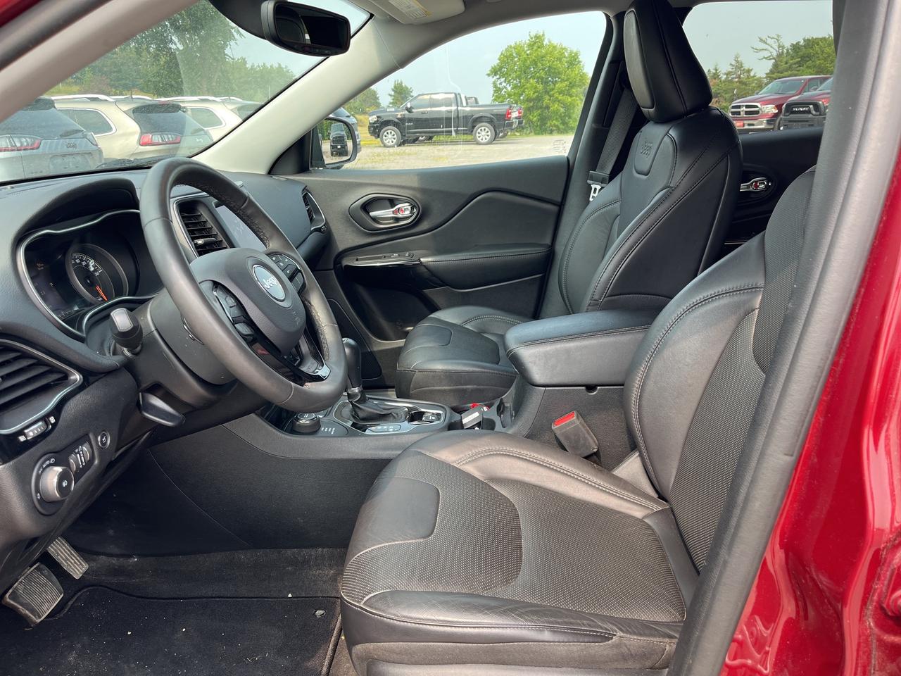 2021 Jeep Cherokee Altitude - Htd Leather - Navigation Photo